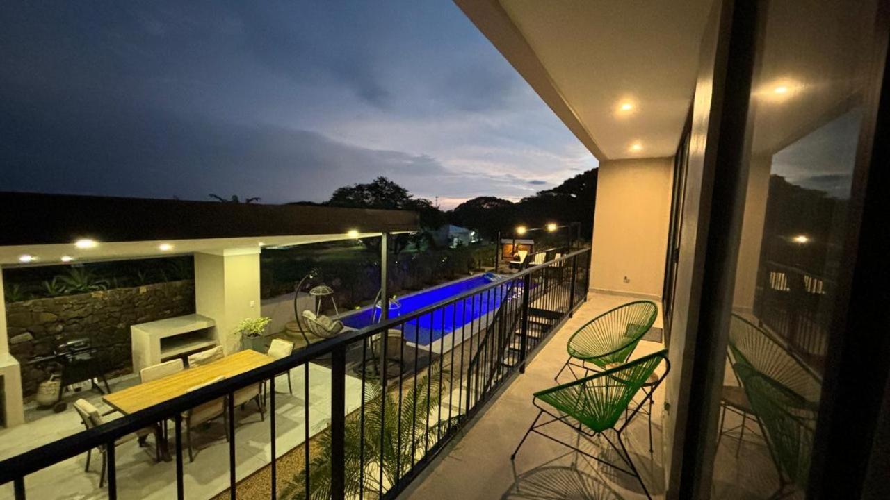Tamarindo Beach, Prime Location, Fantastic Watersalt Pool & Cold Plunge, Family & Friends 외부 사진